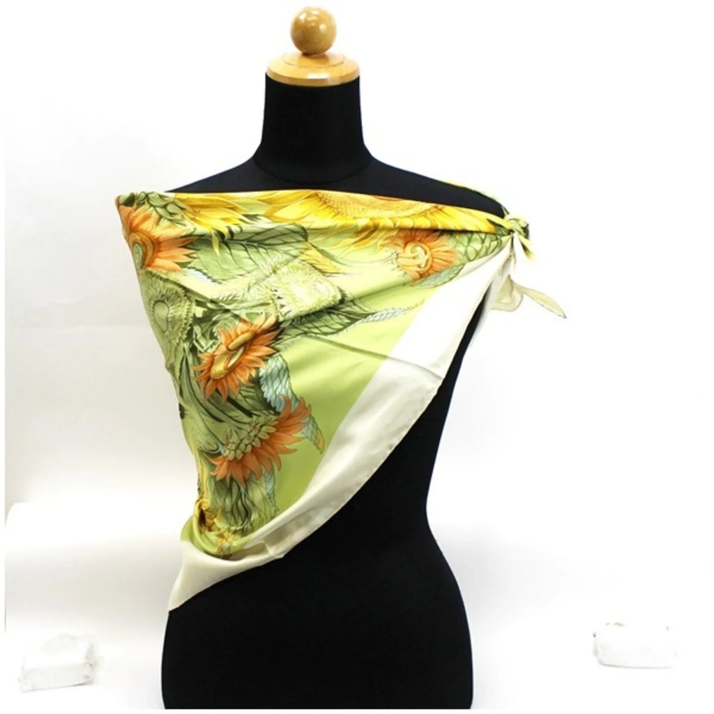 Sunflower Large Ferragamo Pre-Owned Scarf (Like Size Silk New) Women's Salvatore