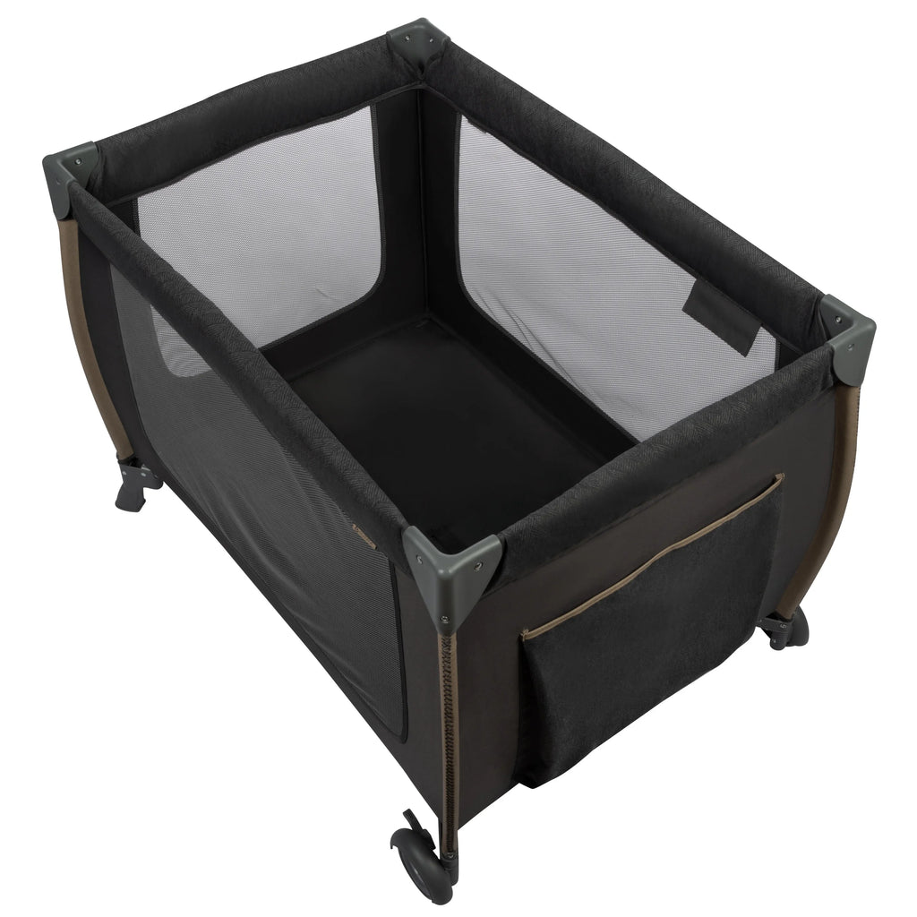 Full with Monbebe Point Rocking Bassinet, Size Castle Yard Play