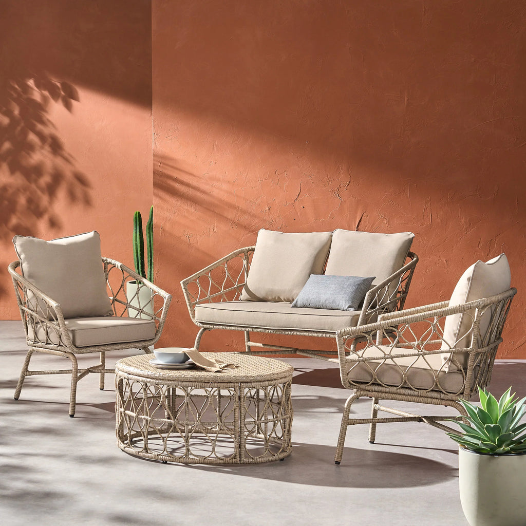Outdoor Brown and 4 Light Wicker Cushions, Set with Beige Seater Montserrat Chat