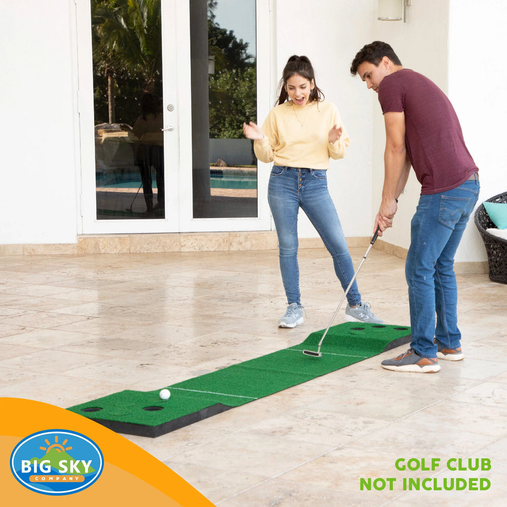 Game Sky and Mat Lawn Big Putting Hitting Golf Green