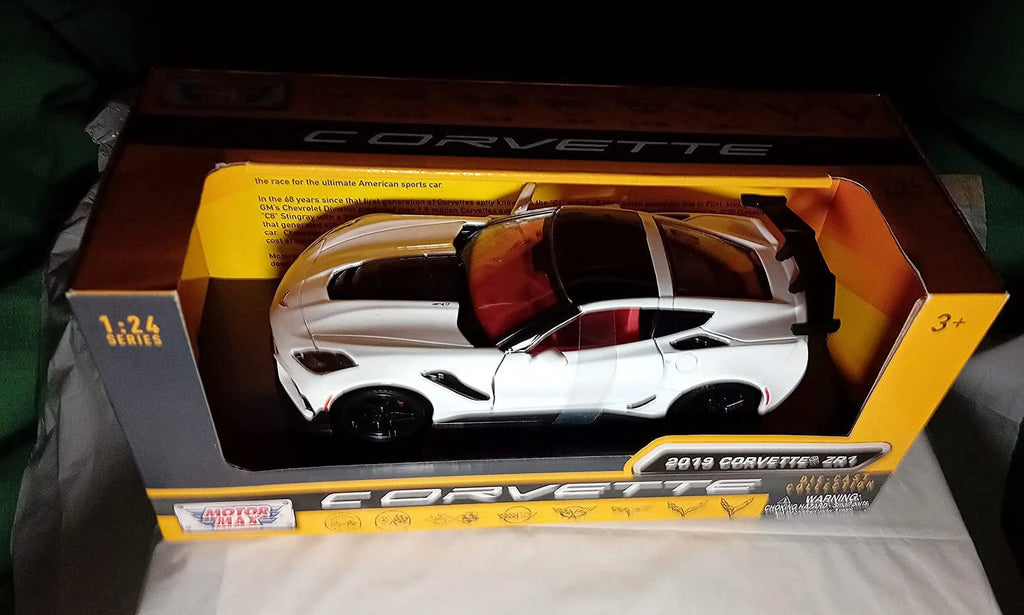 Model 2019 - scale Car Toy White - Diecast Max Corvette 79356WH Motor Chevy ZR1, 1/24