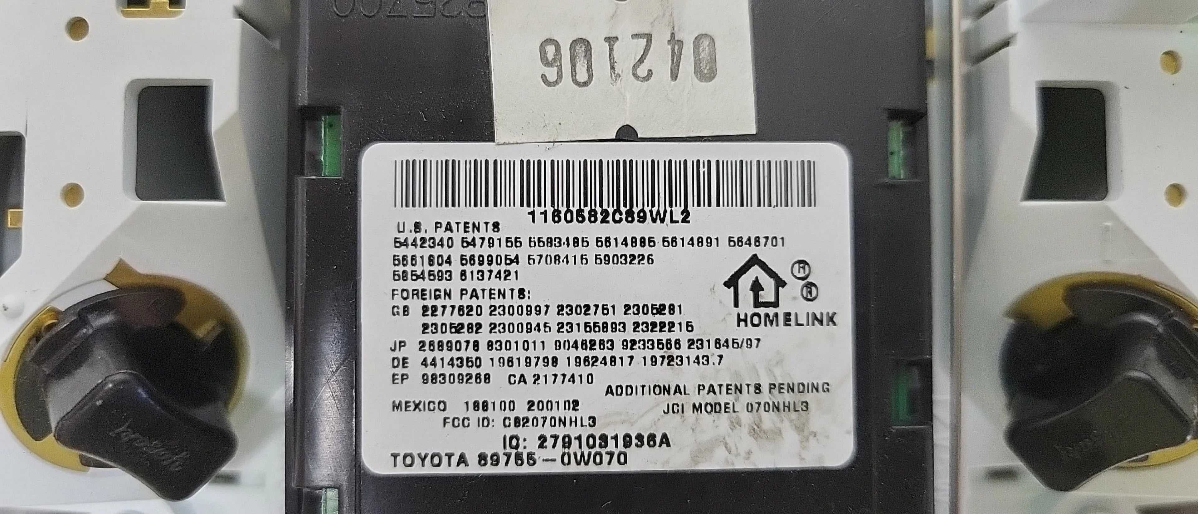 Garage Opener 2006 Highlander Overhead 06 Toyota with Door OEM (Good) Pre-Owned Console Roof