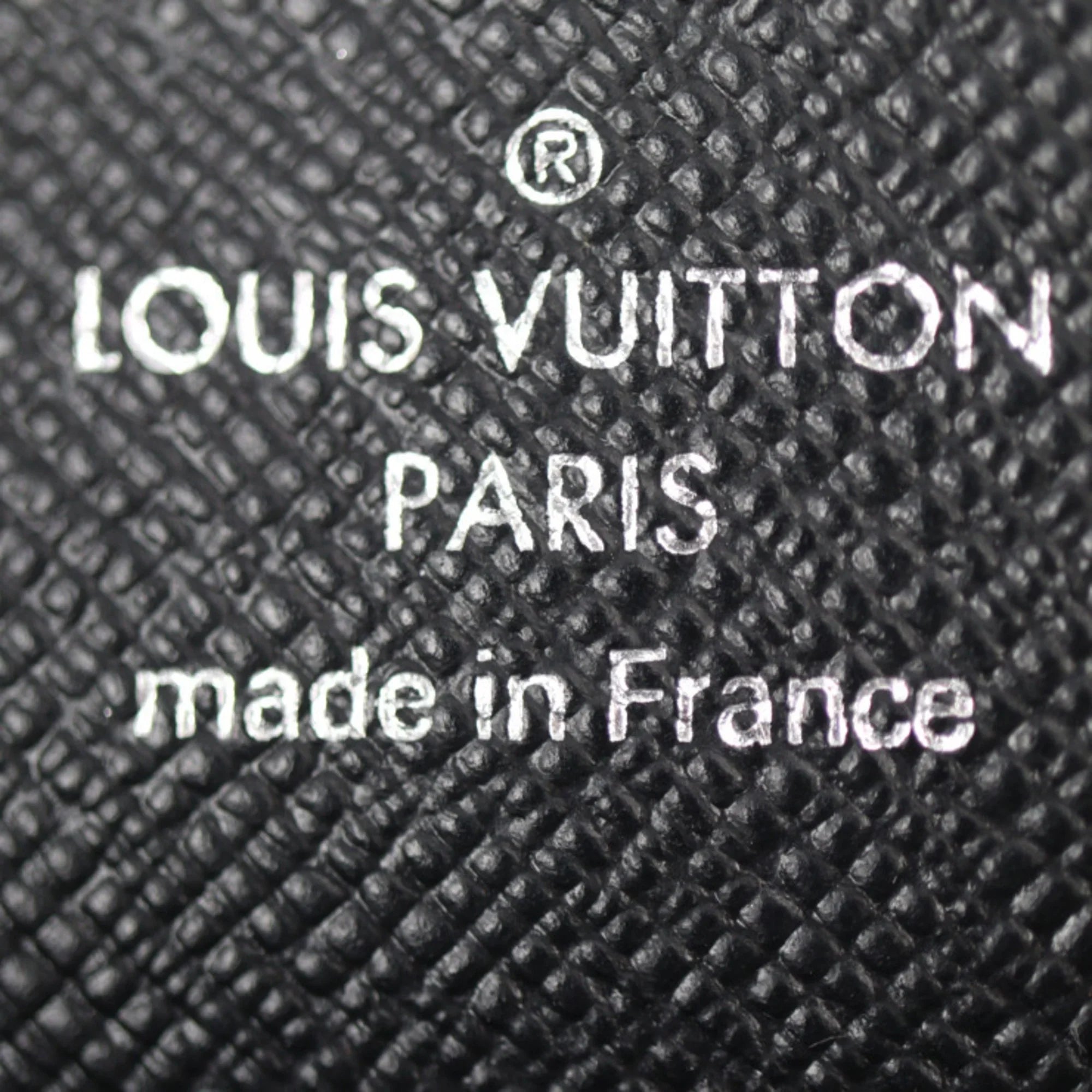 Long Louis Zippy (Good) Wallet Zipper Black Round Leather LOUIS VUITTON Silver M61857 Pre-Owned Vuitton Epi Hardware