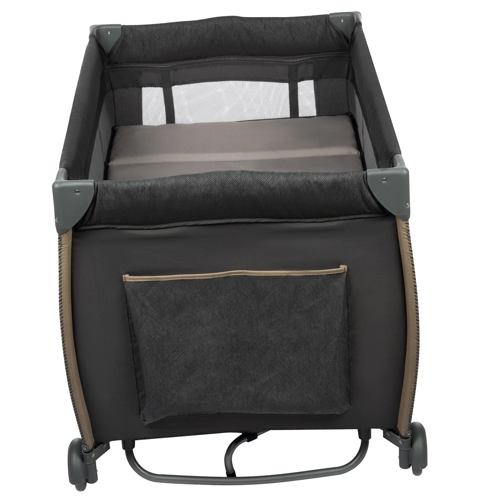 Full with Monbebe Point Rocking Bassinet, Size Castle Yard Play