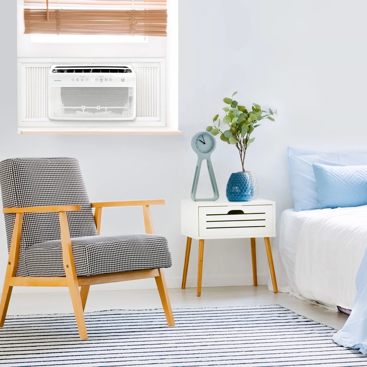 Control 8,000 Air Window BTU with Mounted Inverter Remote Keystone Conditioner