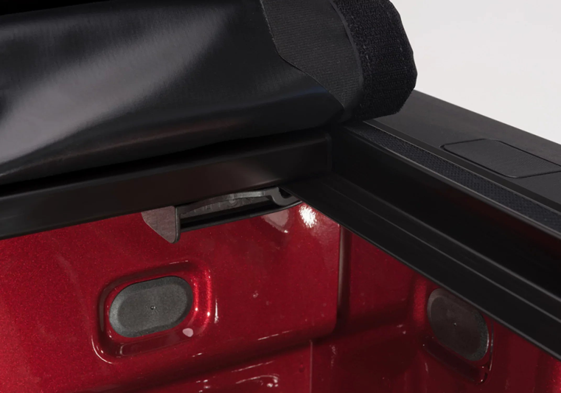 (61.1") Bed Chevy/GMC 2004-2012 | with | Up Cover Truxedo Truck Roll Tonneau Colorado/Canyon 1" X15 Soft 5' Pro Compatible 1439801 Bed