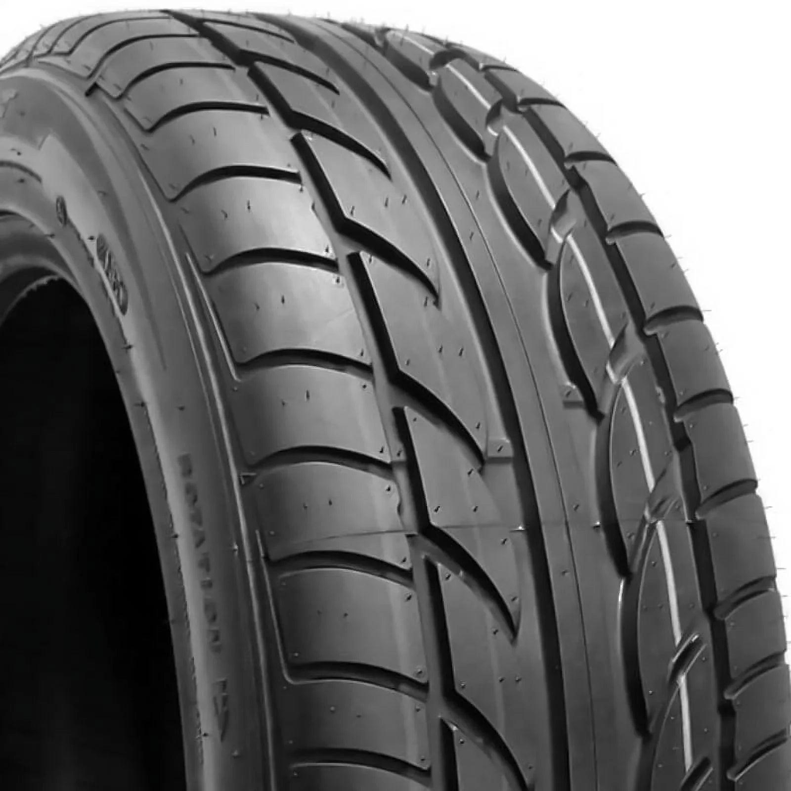 Tire Achilles X-MT Rated Mud-Terrain - 8PLY Desert Hawk 33X12.50R15