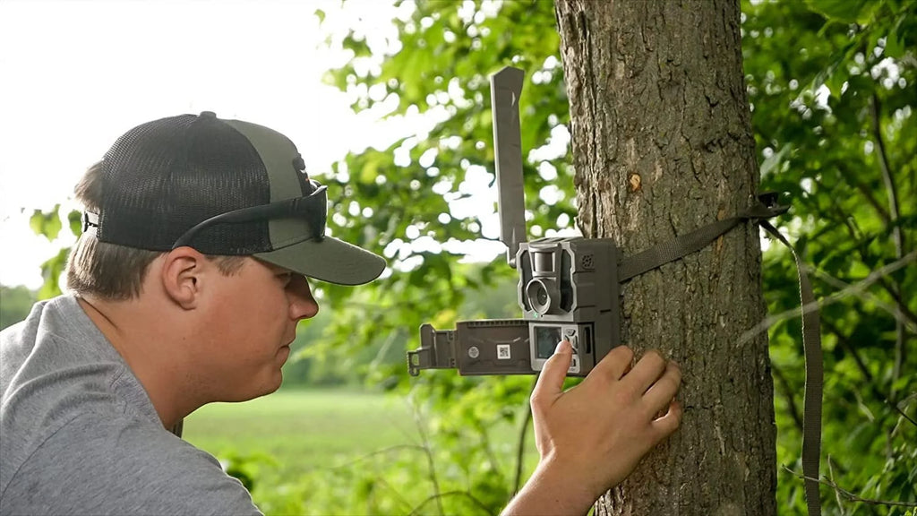 Glow, in NO Verizon and AT&T, Screen, HD Trail PRO Photo + HD Camera, TACTACAM X GPS Cellular and Tracking, Integrated Video Built LCD Reveal Panel X-PRO Solar