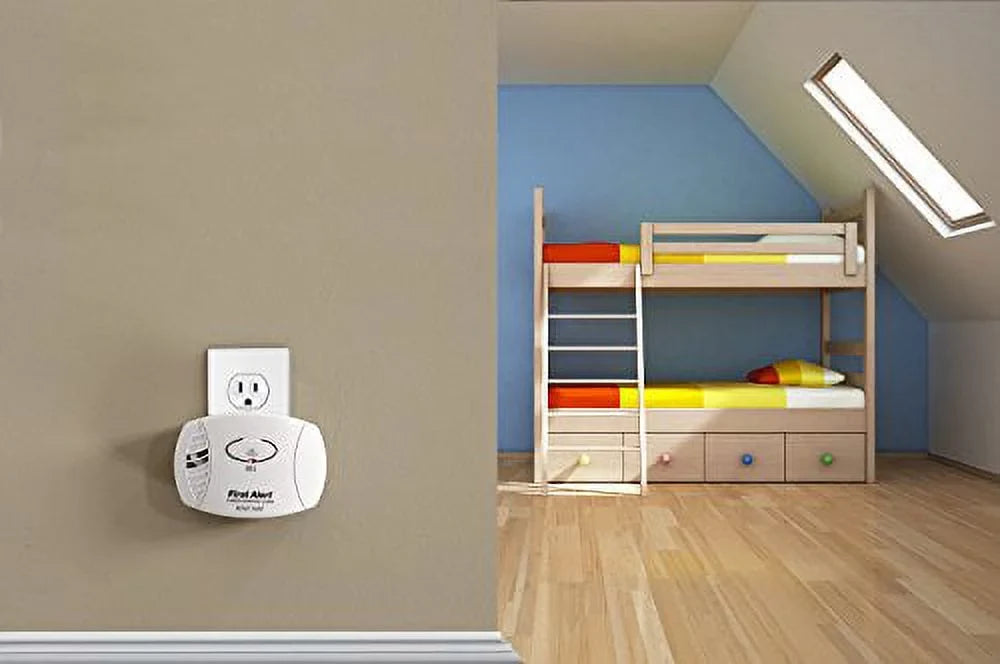 , Alert CO605 Backup Detector Carbon Battery with Monoxide White Plug-In First