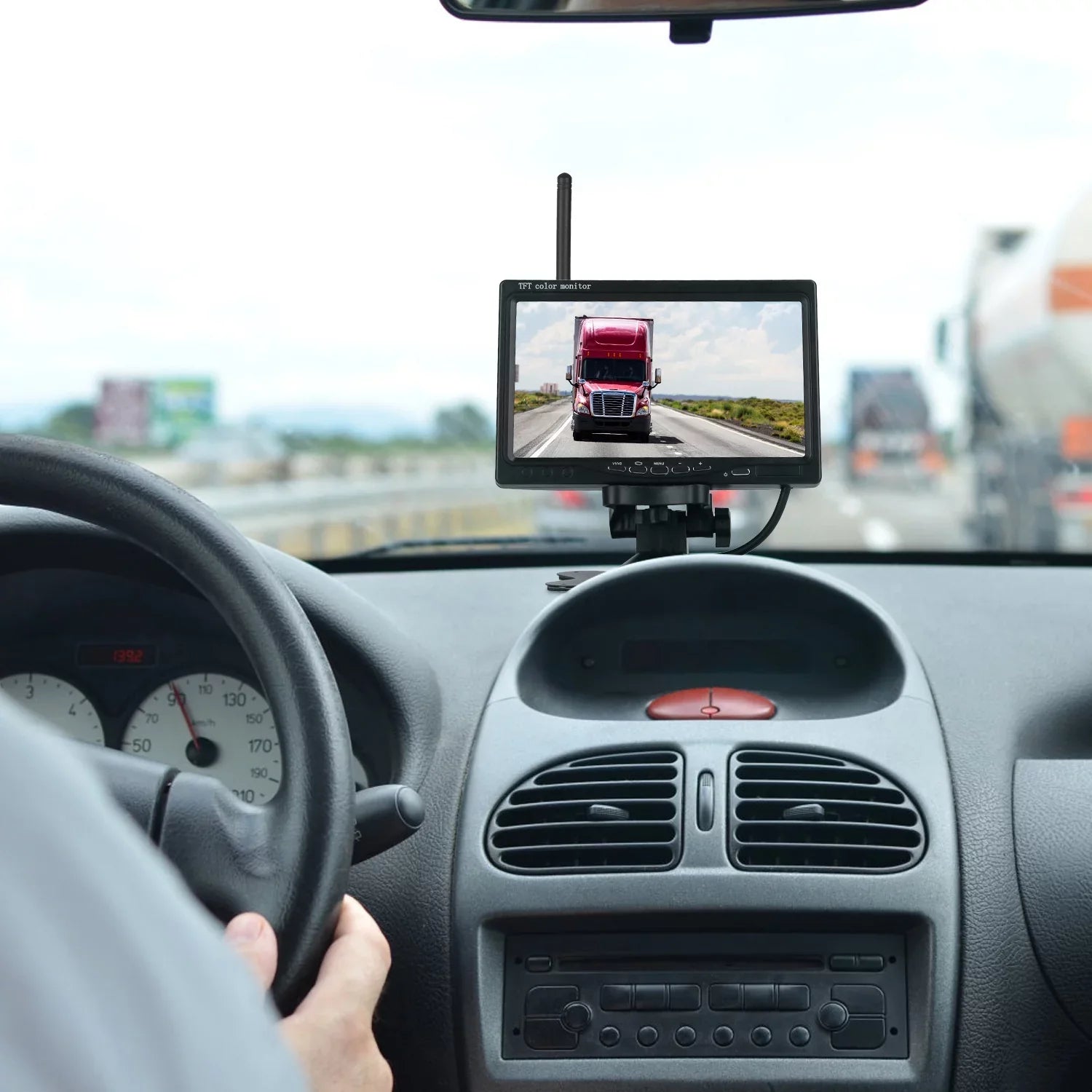 2.4G System Signal IP67 Van with Reverse Trunk SUV Vehicle Car Waterproof Car Screen Kit System Wireless View Parking Rear Backup Night 7In Camera for Vision Stable Monitor iMounTEK